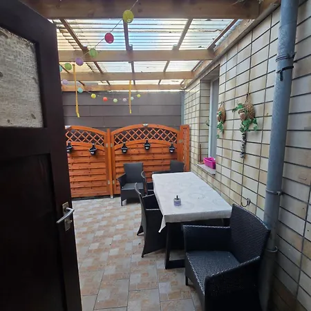بيت للعطل Montageunterkunft In 46045 Oberhausen